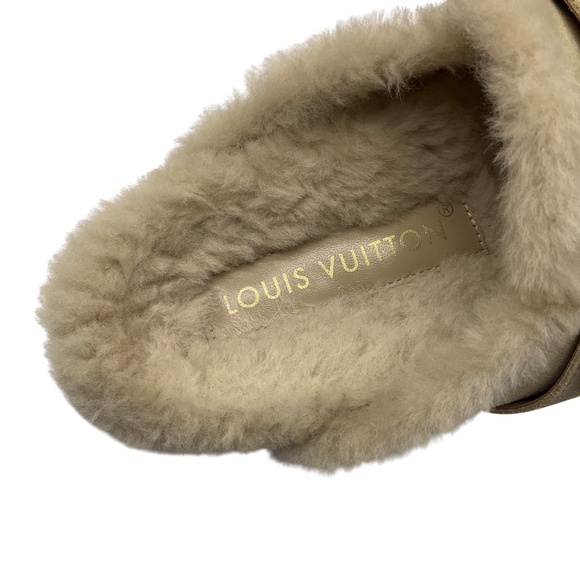 LOUIS VUITTON NUDE SUEDE CALF LEATHER AND SHEARLING LV COSY FLAT COMFORT CLOG - Picture 8 of 9